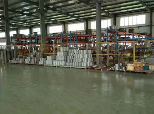 倉(cāng)儲(chǔ)車(chē)間